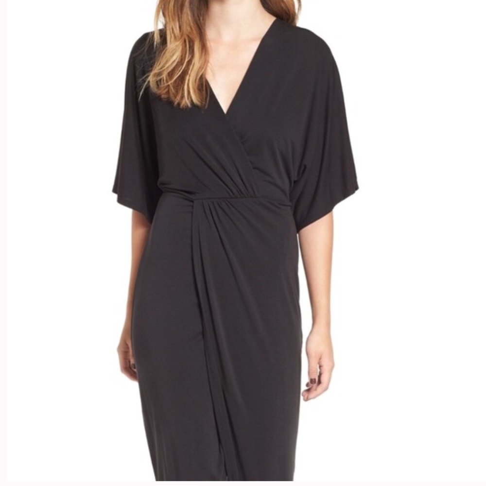 Black Short Sleeve Dress